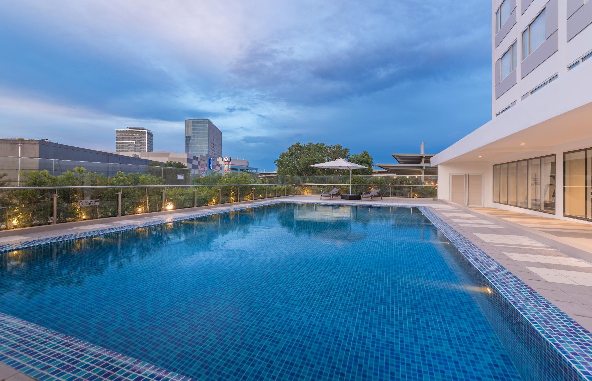 Park Inn By Radisson Iloilo Zewnętrze zdjęcie