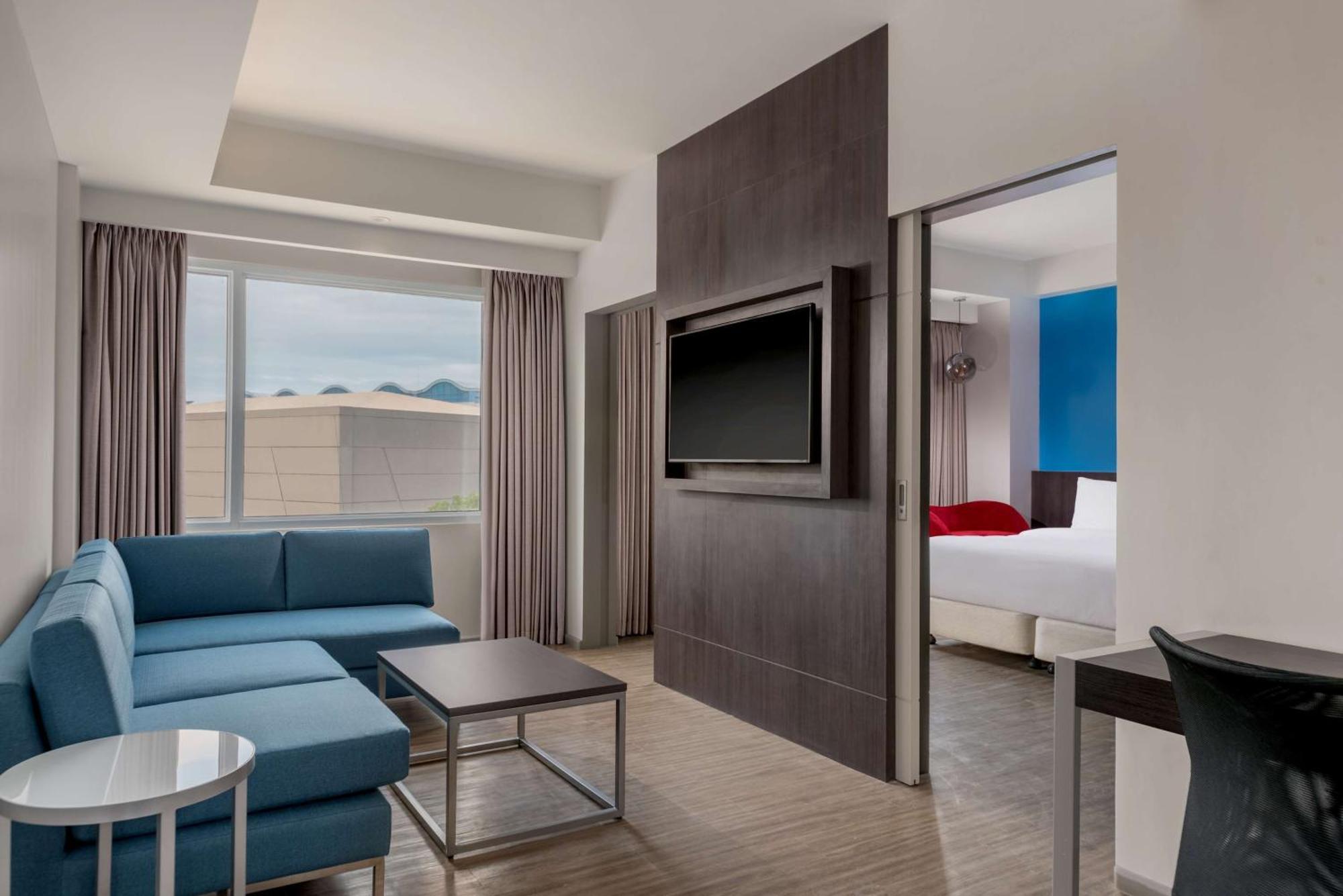 Park Inn By Radisson Iloilo Zewnętrze zdjęcie