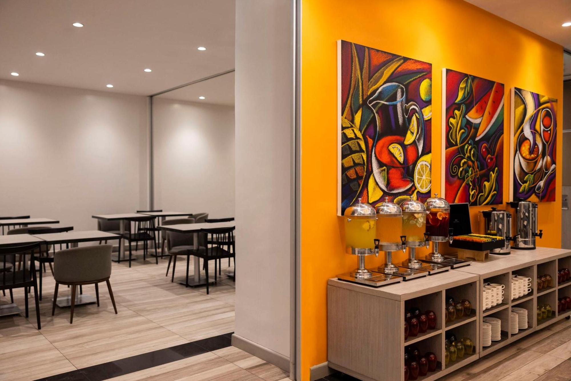 Park Inn By Radisson Iloilo Zewnętrze zdjęcie