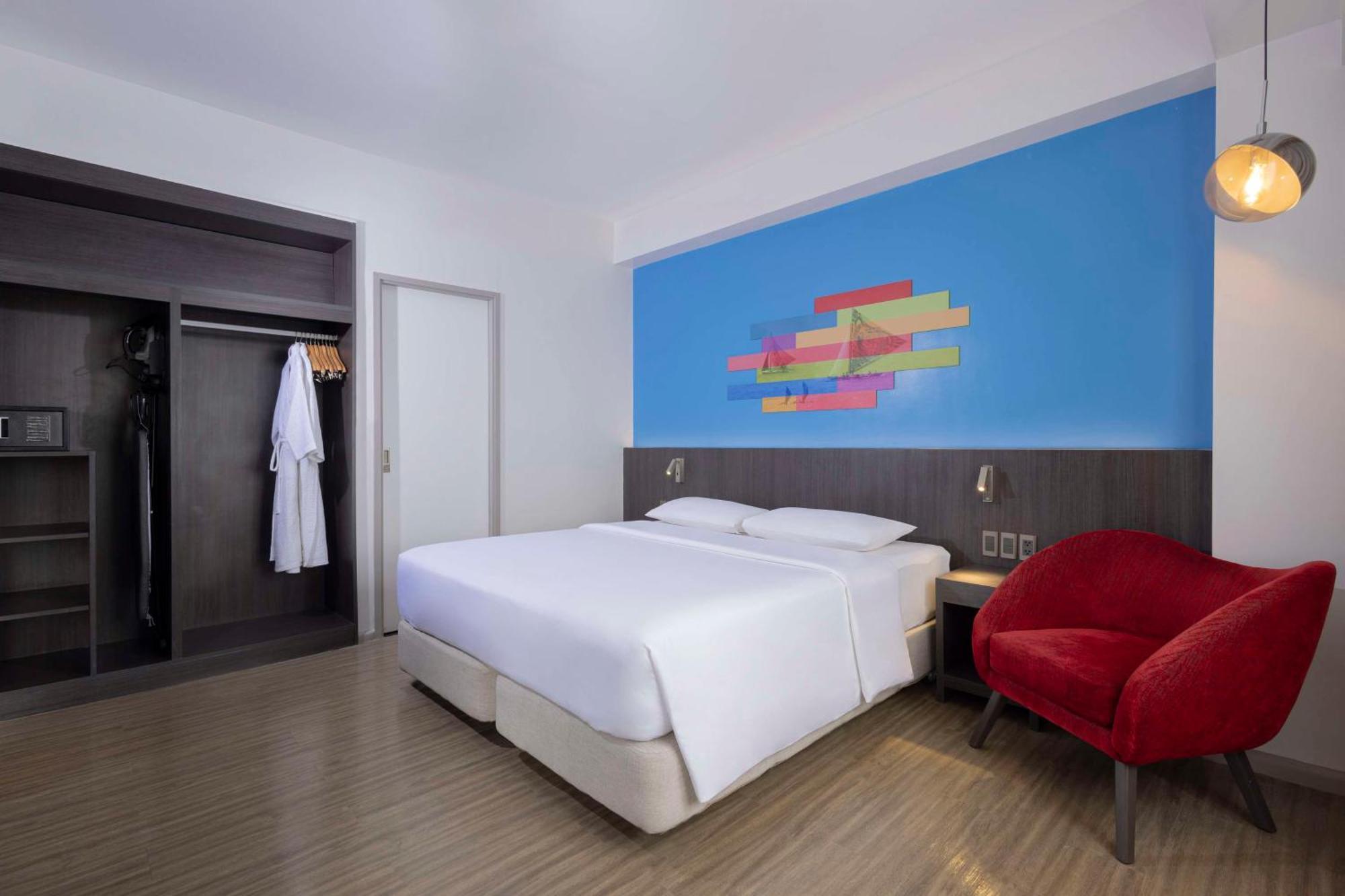 Park Inn By Radisson Iloilo Zewnętrze zdjęcie