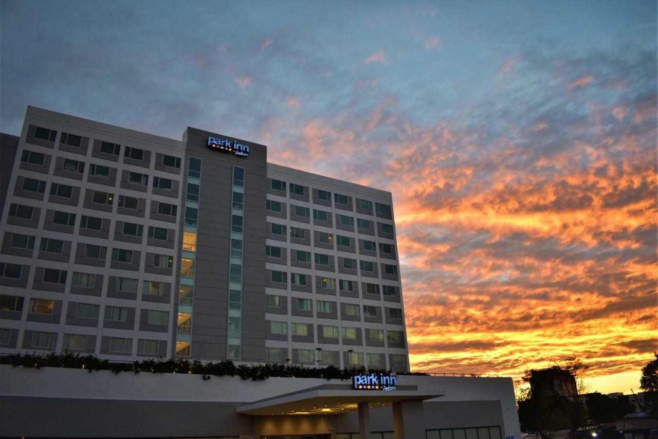 Park Inn By Radisson Iloilo Zewnętrze zdjęcie